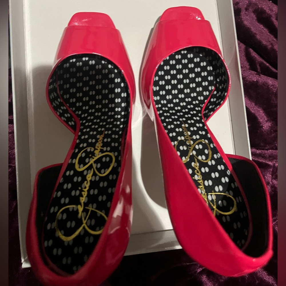 Jessica Simpson heels